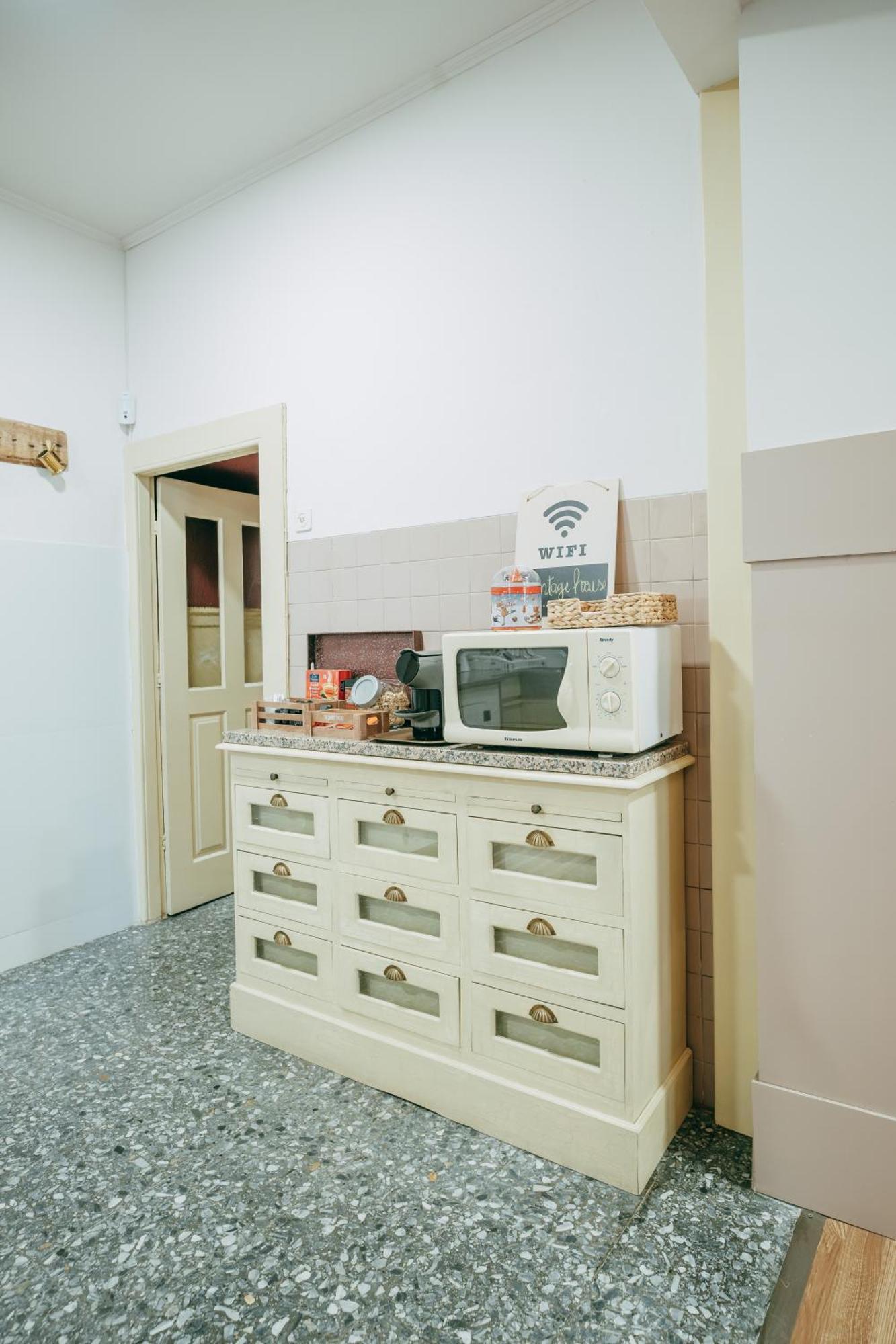 Vintage Beach House Matosinhos  Exterior photo